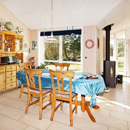 Holiday Home Hybenvej V * Skjern
